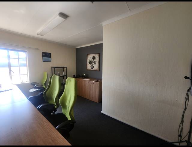 450M² WAREHOUSE TO LET IN ALLANDALE